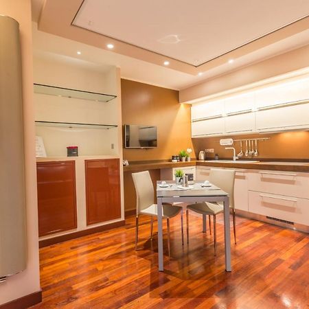 L'Atelier Du Temps - Domotico Apartment Aosta Bagian luar foto