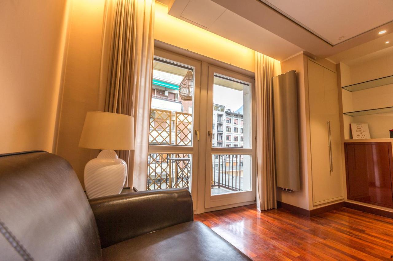 L'Atelier Du Temps - Domotico Apartment Aosta Bagian luar foto