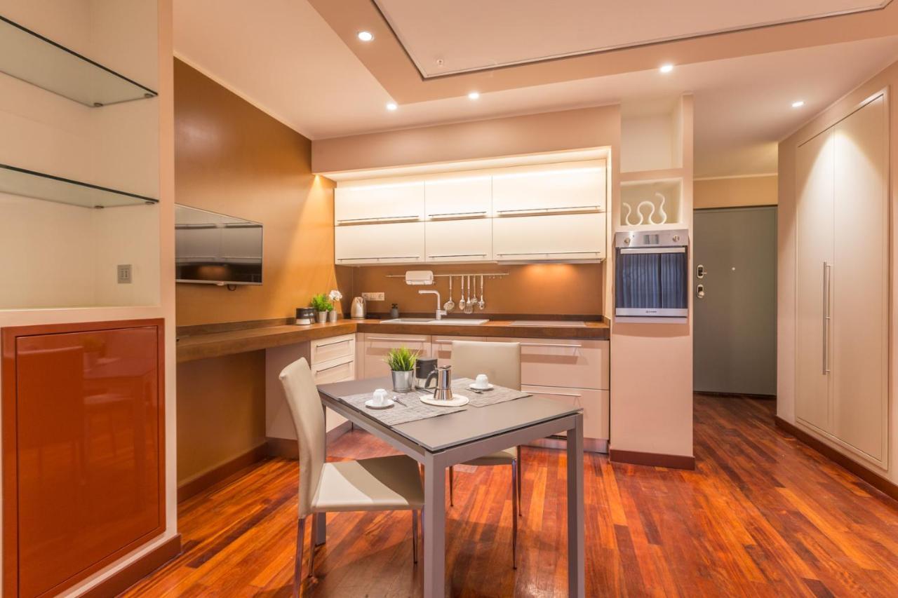 L'Atelier Du Temps - Domotico Apartment Aosta Bagian luar foto
