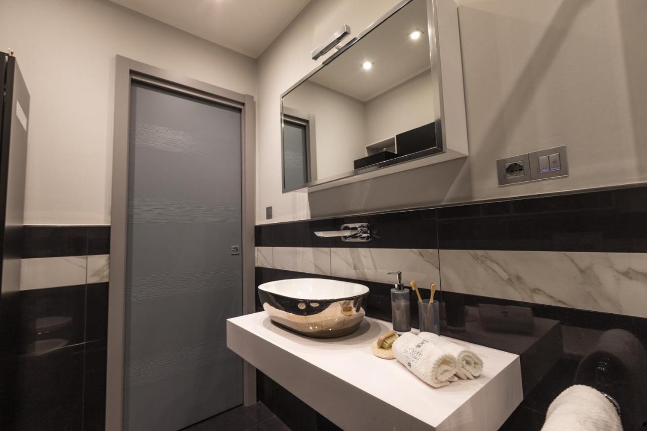 L'Atelier Du Temps - Domotico Apartment Aosta Bagian luar foto